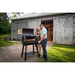 Broil King Regal 500 faszenesgrill