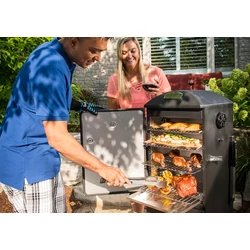 Broil King vertikális gázüzemű szekrényszmóker