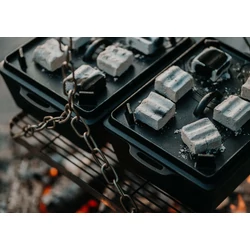 Petromax öntöttvas kenyérsütő forma fedéllel (8 liter, 34 × 24 cm)