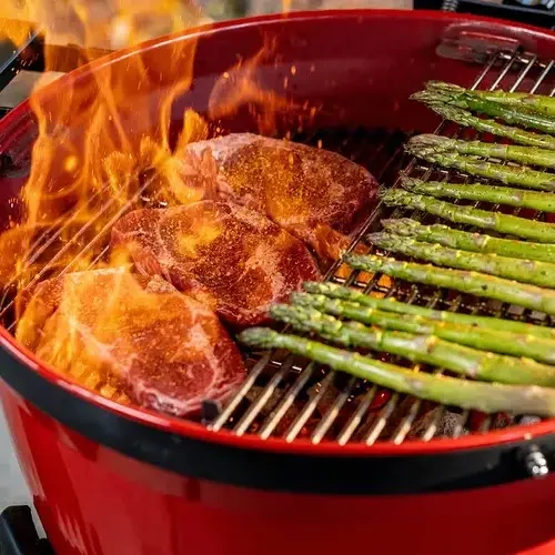 Hogyan grillezzünk? Ezekre figyeljünk, ha kültéren főzünk!
