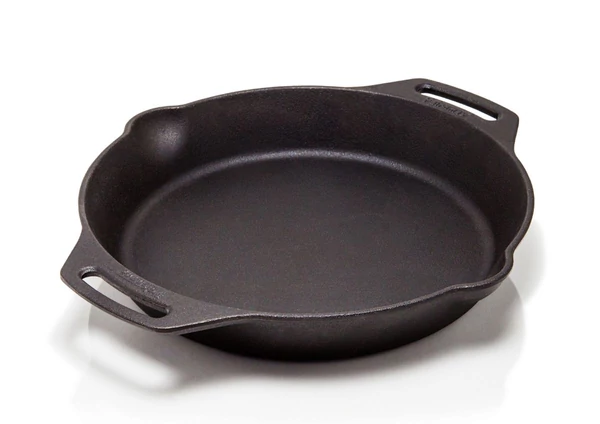 Petromax öntöttvas serpenyő, két füllel (Ø 30 cm)