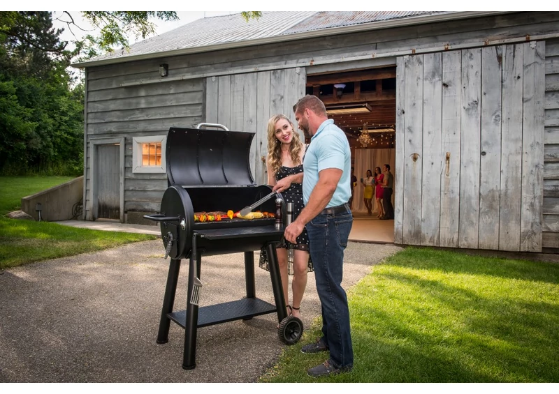 Broil King Regal 500 faszenesgrill