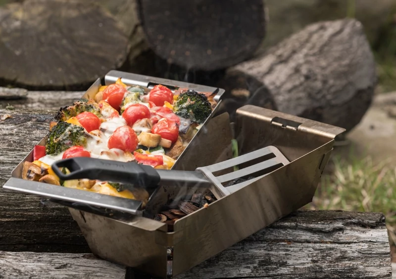 Broil King Keskeny wok