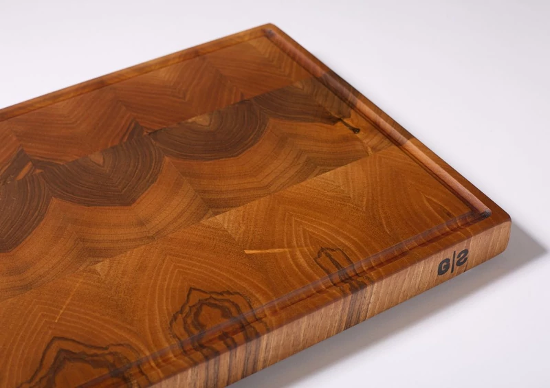 Grainsmith Dió vágódeszka - L (30 x 44 cm)