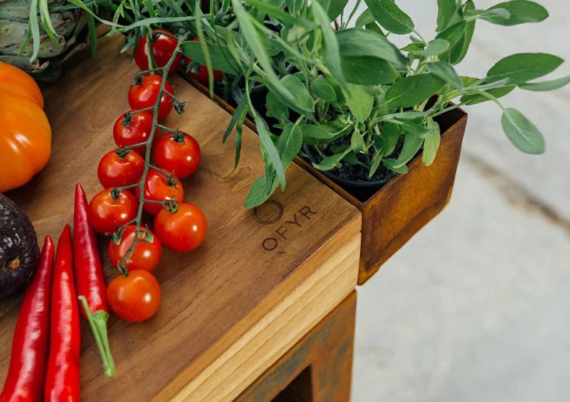 OFYR Mise en Place Table Corten 65 PRO (előkészítő pult) - Teakfa munkafelület