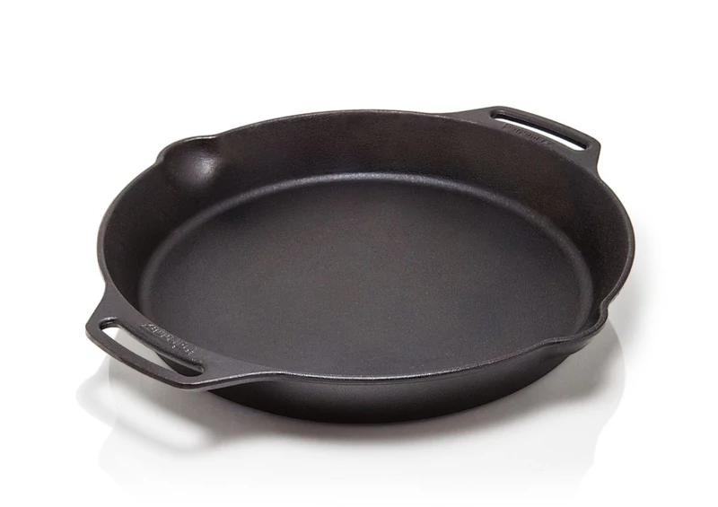 Petromax öntöttvas serpenyő, két füllel (Ø 35 cm)