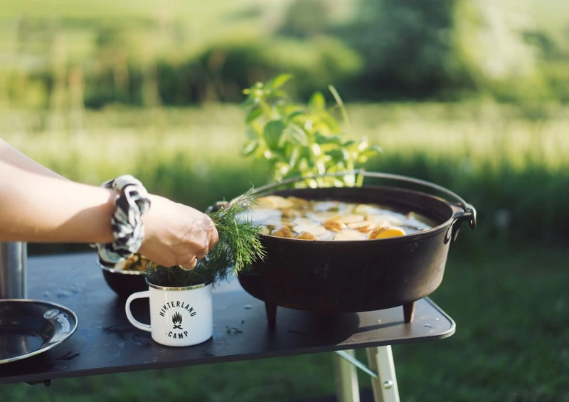 Petromax Dutch Oven, lapos aljú öntöttvas lábas (11,5 liter, Ø 36 cm)