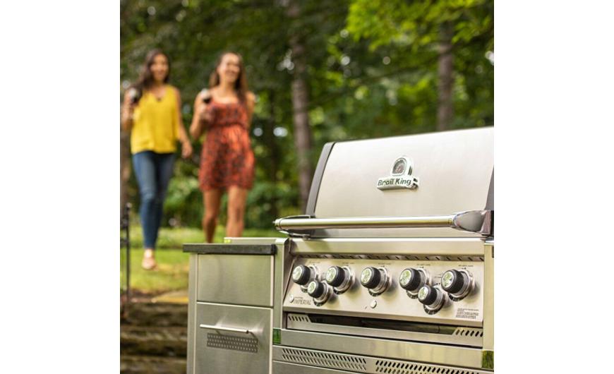A Broil King Imperial sorozat beépíthető grilljeinek előnyei