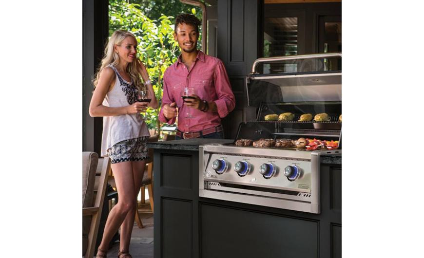 Így készíts kiemelkedően jó hamburgert Regal grillen