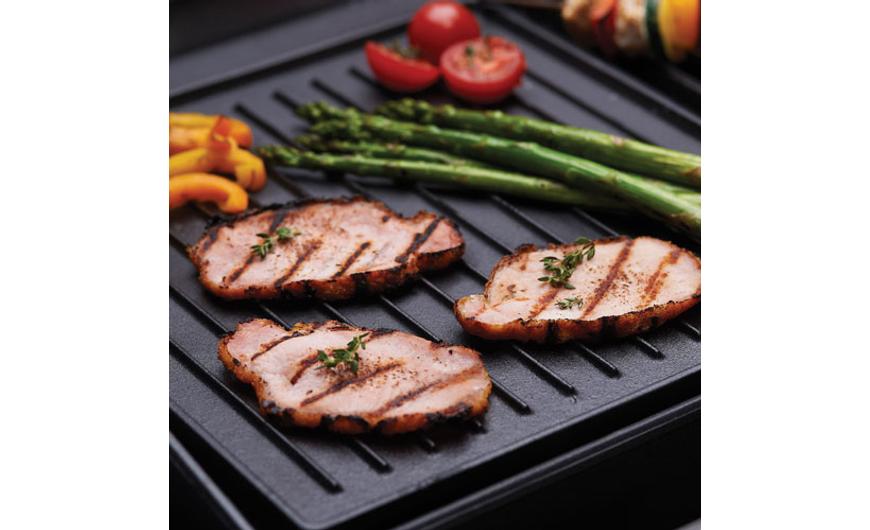 Miben más a cédrusfa, az öntöttvas és a BBQ tapadásmentes grill sütőlap?