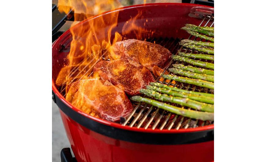 Tűzgyújtás a Kettle Joe-ban, a Kamado Joe gömbgrilljében